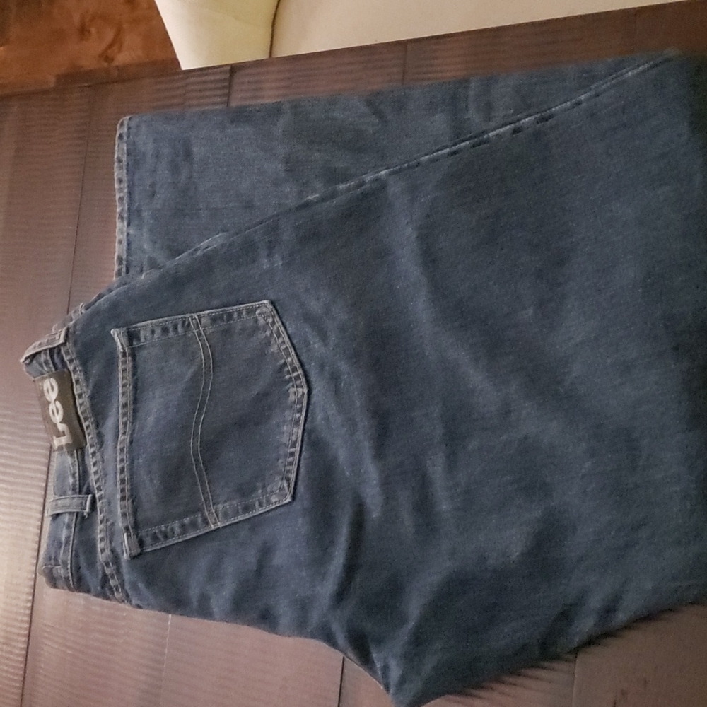 Lee Jeans